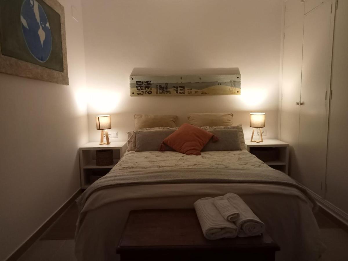 Dormir Entre Limones, Casa De Invitados En Vivienda Familiar Dos Hermanas Exterior foto
